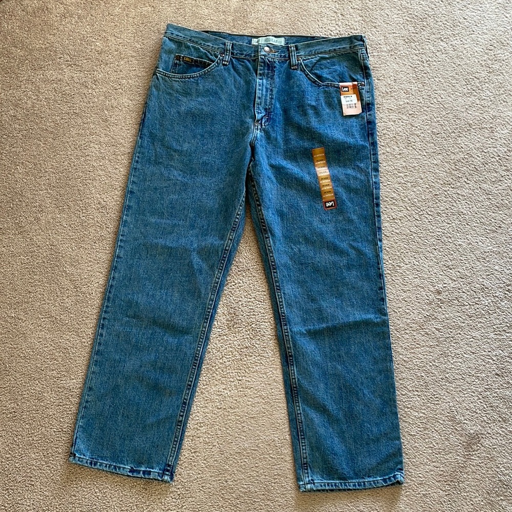 NWT Lee regular fit straight leg jeans